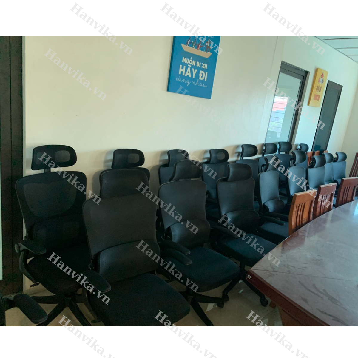 set-up- van-phong- ghe-cong-thai-hoc-hvk-s05