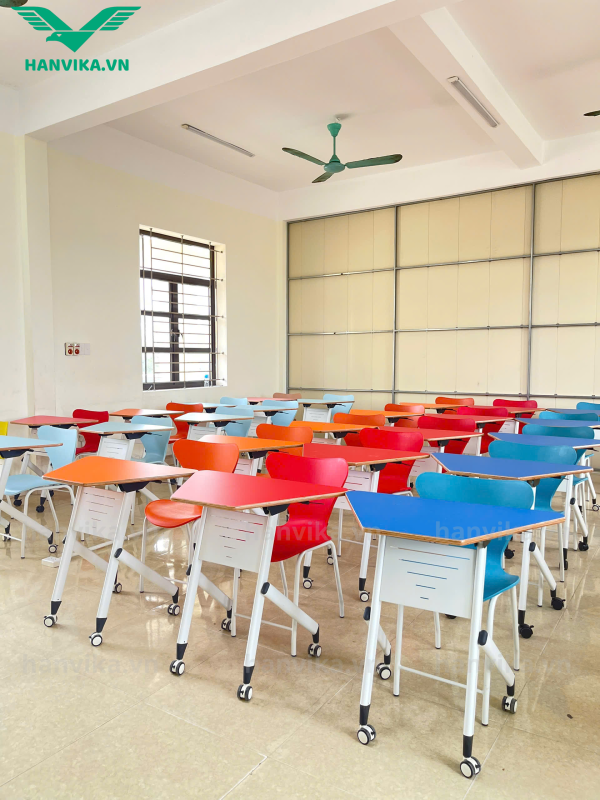 set-up-thuc-te-ban-ghe-giao-duc-hanvika